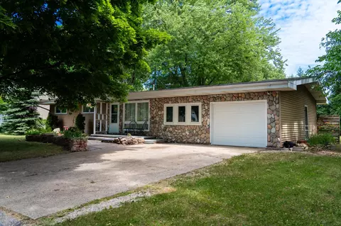 321 Greenfield, Mount Pleasant, MI 48858