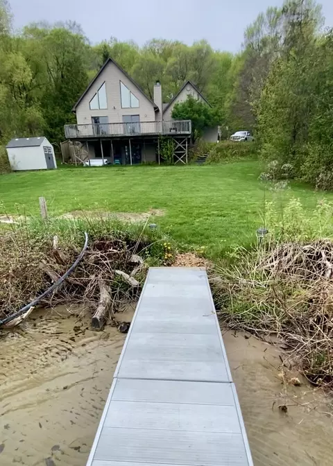 2201 S Lake Shr #LOT : 11, Lake Leelanau, MI 49653