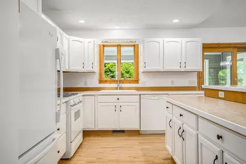Kitchen - 8366 S Sullivan, Cedar, MI 49621 photo 3 of 4