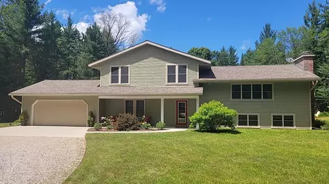 3290 Woodland #LOT : 10, Grayling, MI 49738