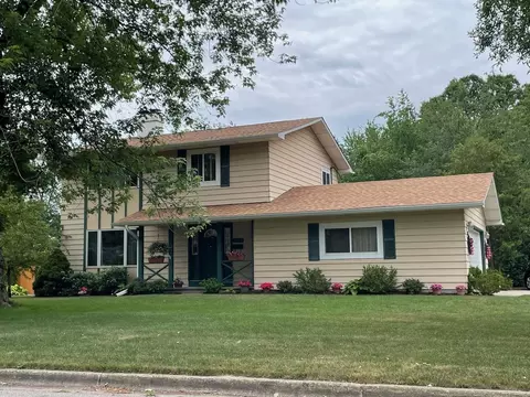 1304 E Palmer, Mount Pleasant, MI 48858