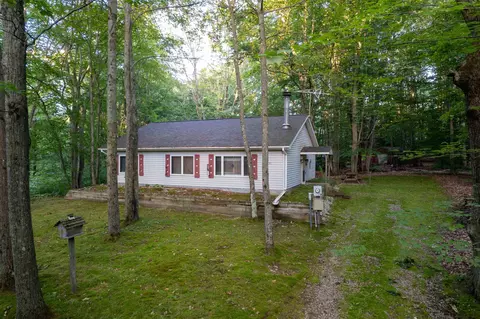 16650 Oak Rdg, Leroy, MI 49655