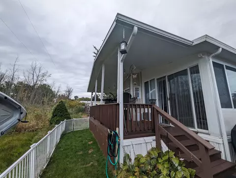 831 Main UNIT 93, Au Gres, MI 48703 photo 4