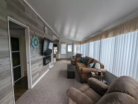 831 Main UNIT 93, Au Gres, MI 48703 photo 10