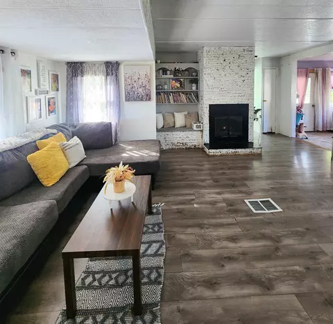 Living - 220 Pine, Manton, MI 49663 photo 3 of 6