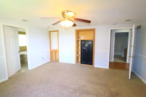 Bedroom - 3911 Twining, Turner, MI 48765 photo 2 of 4