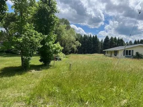 Exterior - 226 E Pne, Mesick, MI 49668 photo 7 of 21