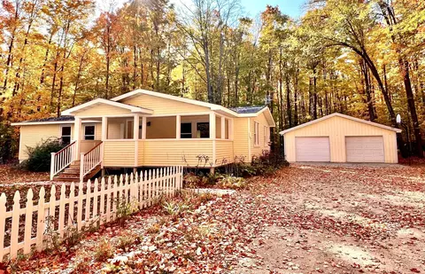 36 Plum Vly, Mancelona, MI 49659