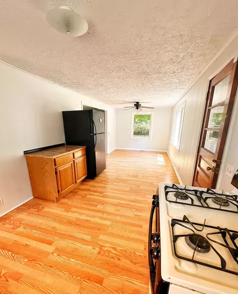 1954 E Riv, Mount Pleasant, MI 48858 photo 13