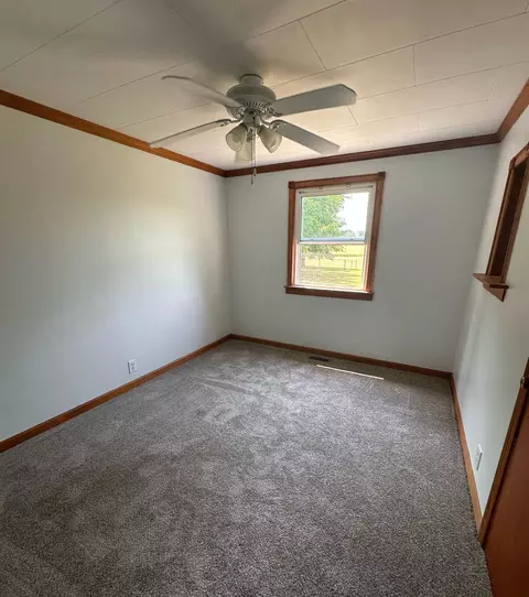 1954 E Riv, Mount Pleasant, MI 48858 photo 16