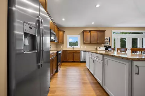 Kitchen - 516 Gitchegumee, Buckley, MI 49620 photo 5 of 8
