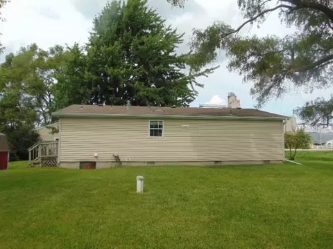 Exterior - 7490 E Monroe, Breckenridge, MI 48615 photo 6 of 9