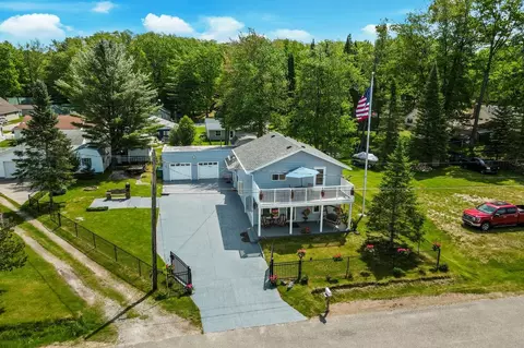 324 Kimberly, Prudenville, MI 48629