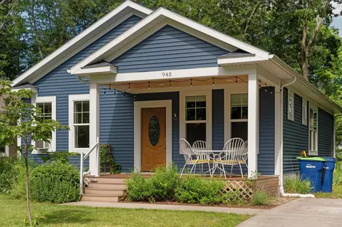 945 Barlow, Traverse City, MI 49684