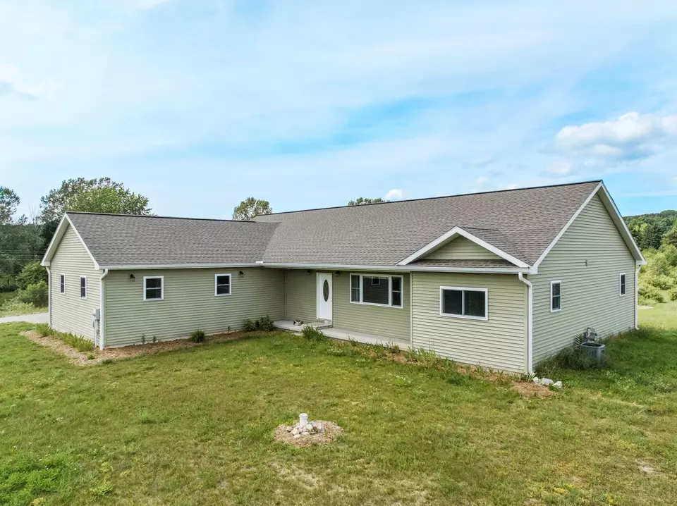  5020 Stricker, Traverse City, MI 49684 photo 2