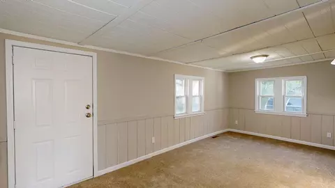 9364 W Buchanan, Sumner, MI 48889 photo 12
