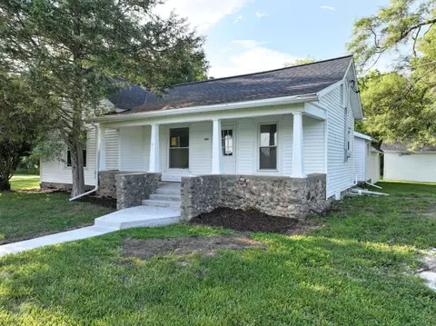 9364 W Buchanan, Sumner, MI 48889