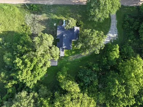 9364 W Buchanan, Sumner, MI 48889 photo 33
