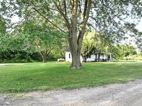 9364 W Buchanan, Sumner, MI 48889 photo 27