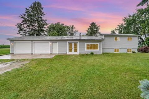 3837 E Van Buren, Alma, MI 48801