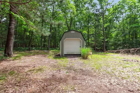 Exterior - 4587 Pine Run, Farwell, MI 48622 photo 6 of 8