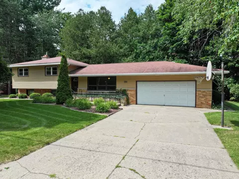 401 Orchard, Clare, MI 48617