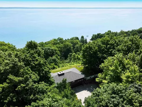 1105 S Bay Vw #LOT : 71, Suttons Bay, MI 49682
