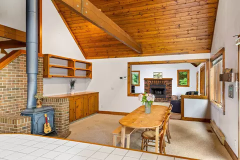 337 W Third, Northport, MI 49670