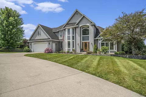 1245 Gold, Traverse City, MI 49696