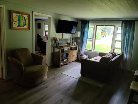 4002 Janet, Harrison, MI 48625 photo 8