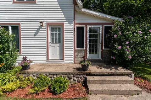 219 E Bennett, Mount Pleasant, MI 48858 photo 3