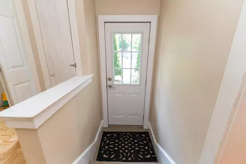 219 E Bennett, Mount Pleasant, MI 48858 photo 6