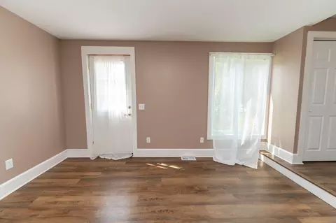 219 E Bennett, Mount Pleasant, MI 48858 photo 19