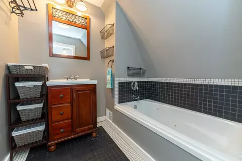 219 E Bennett, Mount Pleasant, MI 48858 photo 44
