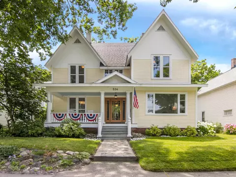534 E State, Traverse City, MI 49686
