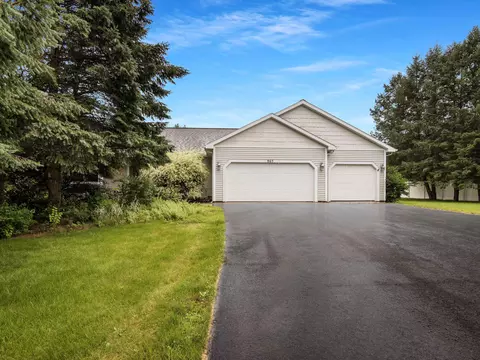 865 Clyde Lee, Traverse City, MI 49696