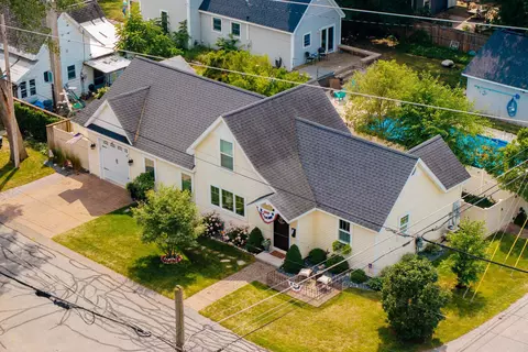 View/Area - 814 Locust, Traverse City, MI 49684 photo 1 of 4