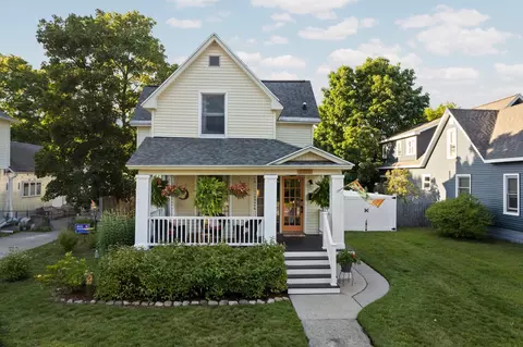 310 W Twelfth, Traverse City, MI 49684