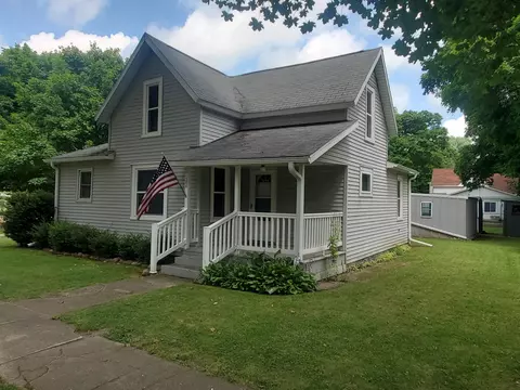 208 3rd, Shepherd, MI 48883