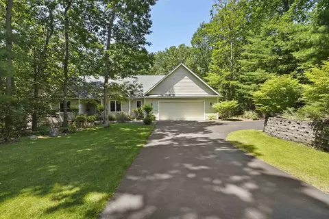 4187 Williamston, Williamsburg, MI 49690