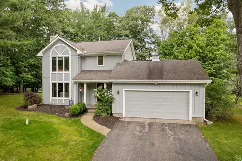 3346 Manchester, Traverse City, MI 49686