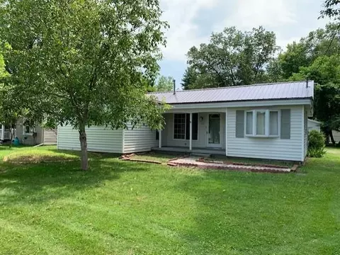 510 Woodlawn, East Tawas, MI 48730