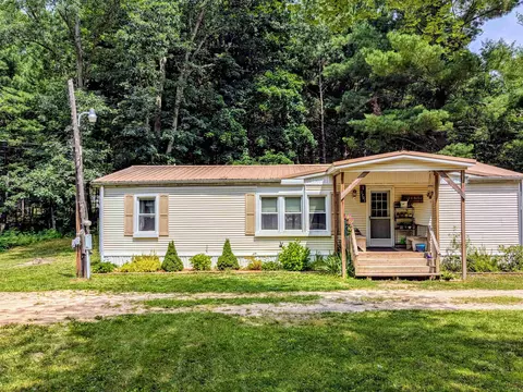 1701 Edson, Harrison, MI 48625