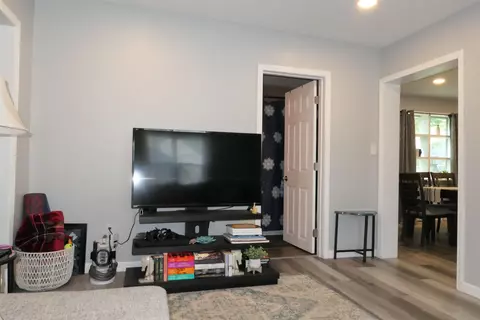 Living - 426 N Maple, Ithaca, MI 48847 photo 1 of 2