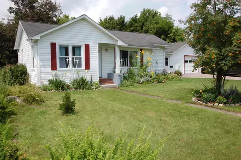 325 S 7th, West Branch, MI 48661