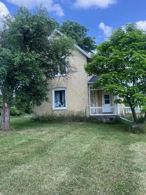 3386 N Whiteville, Mount Pleasant, MI 48858