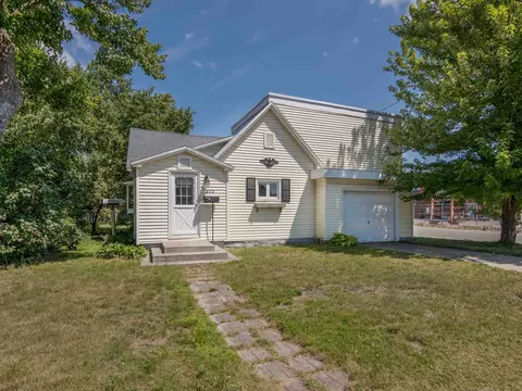 213 E Thirteenth, Traverse City, MI 49684