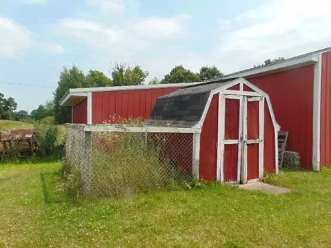 Exterior - 6505 E Fremont, Shepherd, MI 48883 photo 2 of 3