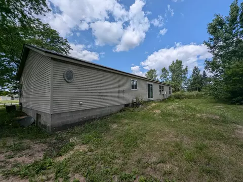 Exterior - 3347 Deep Riv, Standish, MI 48658 photo 3 of 9