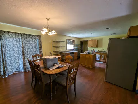 Dining - 3347 Deep Riv, Standish, MI 48658 photo 2 of 2
